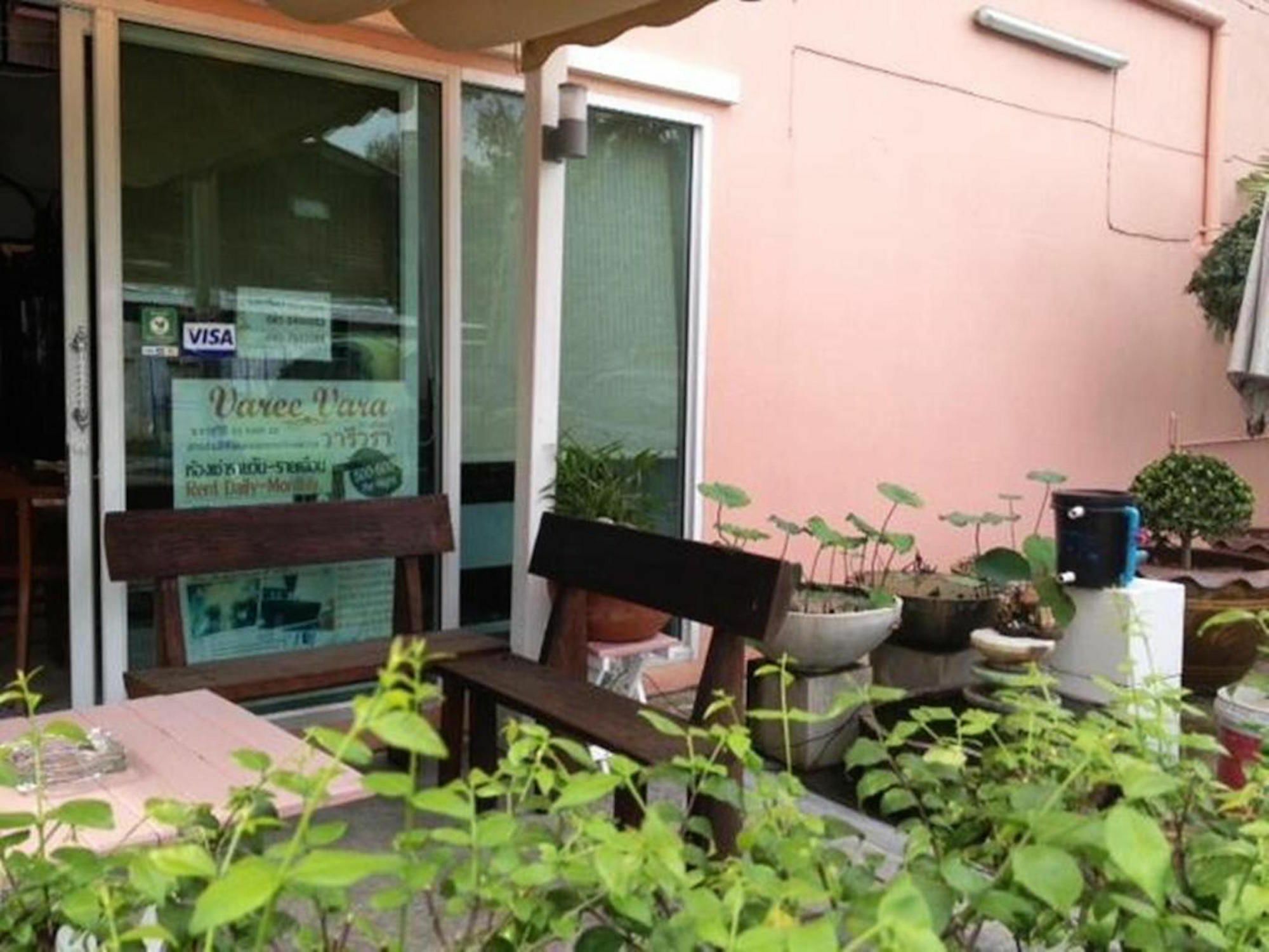 Vareevara Apartment Bangkok Kültér fotó